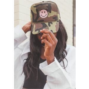 Otto Women's Green Smiley Face Camouflage Foam Mesh Trucker Cap One Size